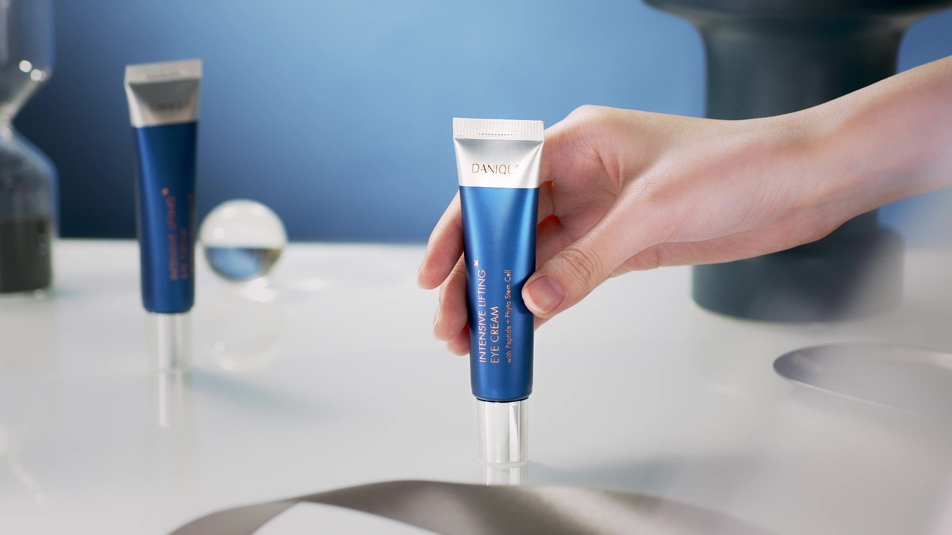DANIQUE Intensive Lifting Eye Cream – Vegan Peptide Firming Care